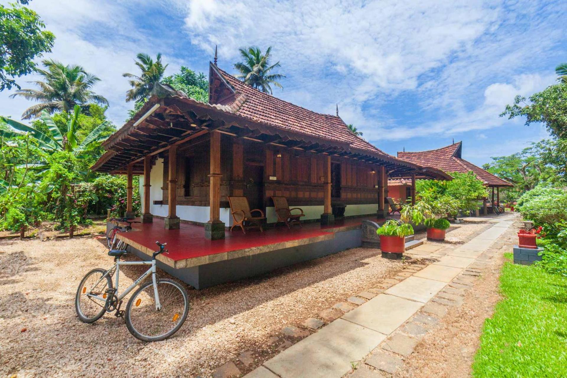 StayVista at La Riva Heritage Villa Alappuzha Eksteriør billede
